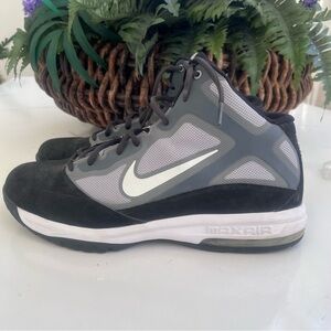 Nike Air Max ACTULIZER 2012/2013 
men’s 12 BB Run Shoes Grey Black 579818–008